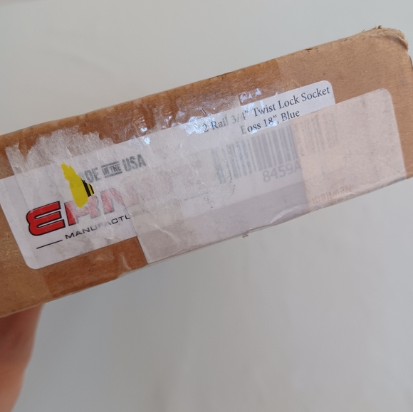 New Ernst 2 Rail Twist Lock Socket Boss 18", Blue - 3/4" - Picture 11 of 12